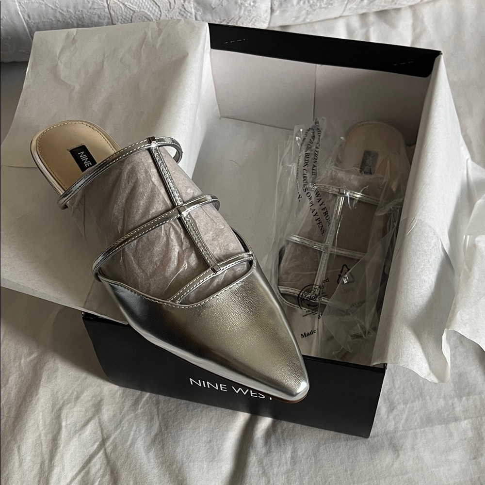 Nine West Metallic Silver Pointed Toe Strappy Mule